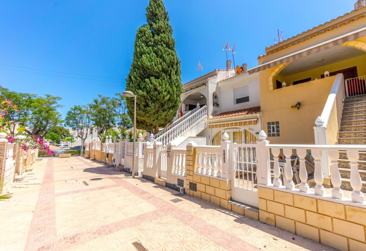 Reventa · Bungalow · Pilar de la Horadada · Mil Palmeras