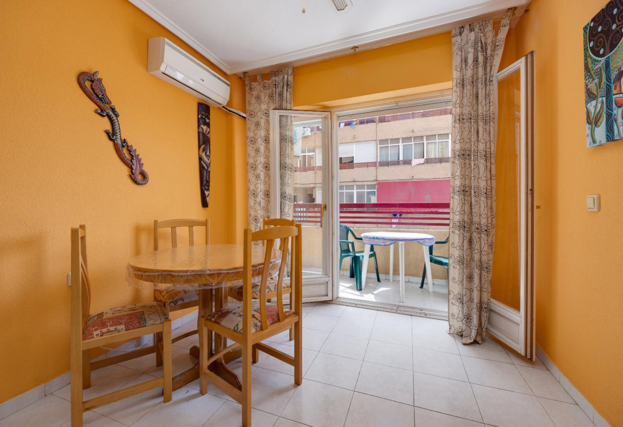 Rynek wtórny · Apartment · Torrevieja · El Molino