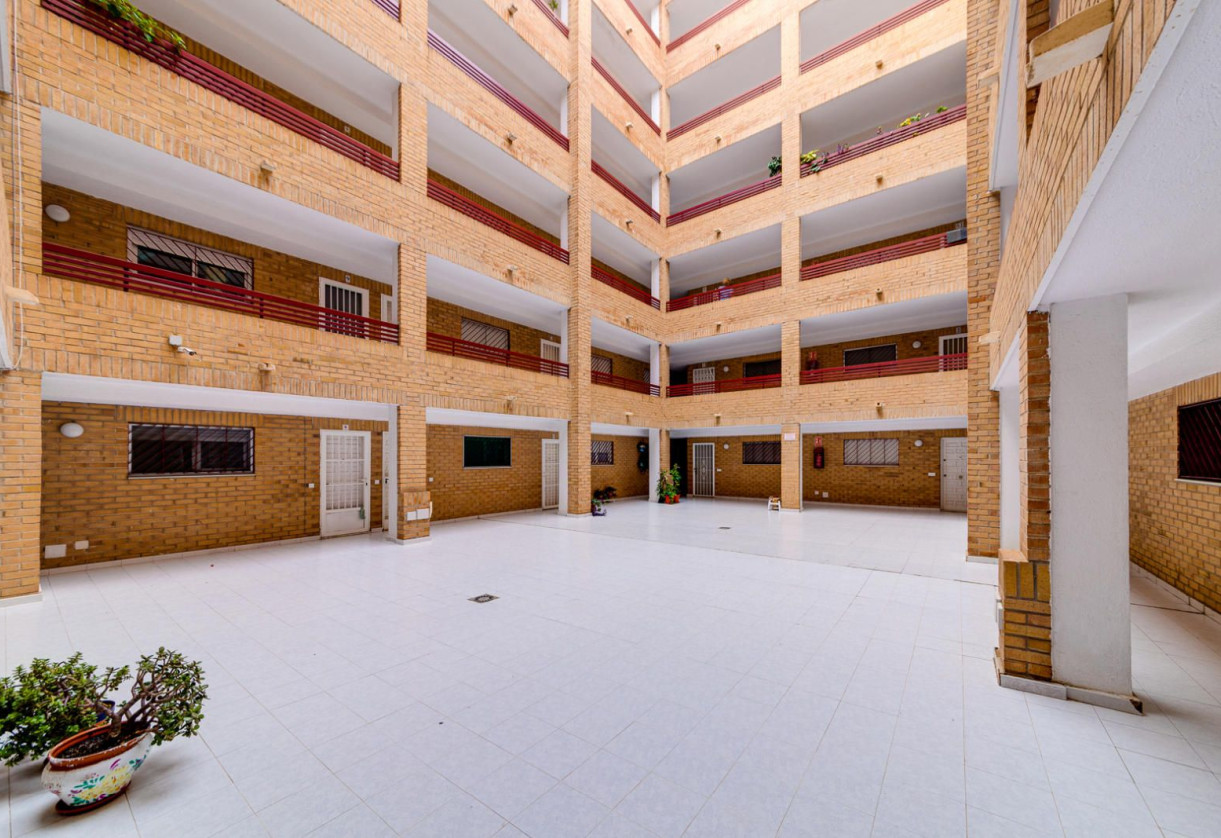 Rynek wtórny · Apartment · Torrevieja · El Molino