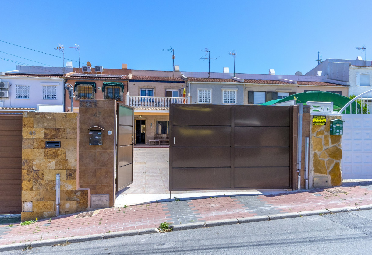 Resale · Townhouse · Los Balcones - Los Altos del Edén · Los Balcones