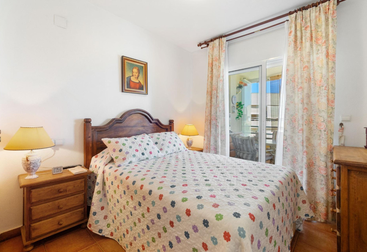 Reventa · Apartment · Orihuela Costa · Campoamor