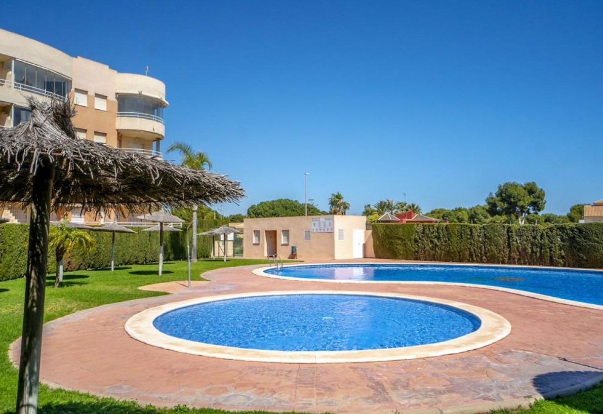 Rynek wtórny · Apartment · Orihuela Costa · Campoamor