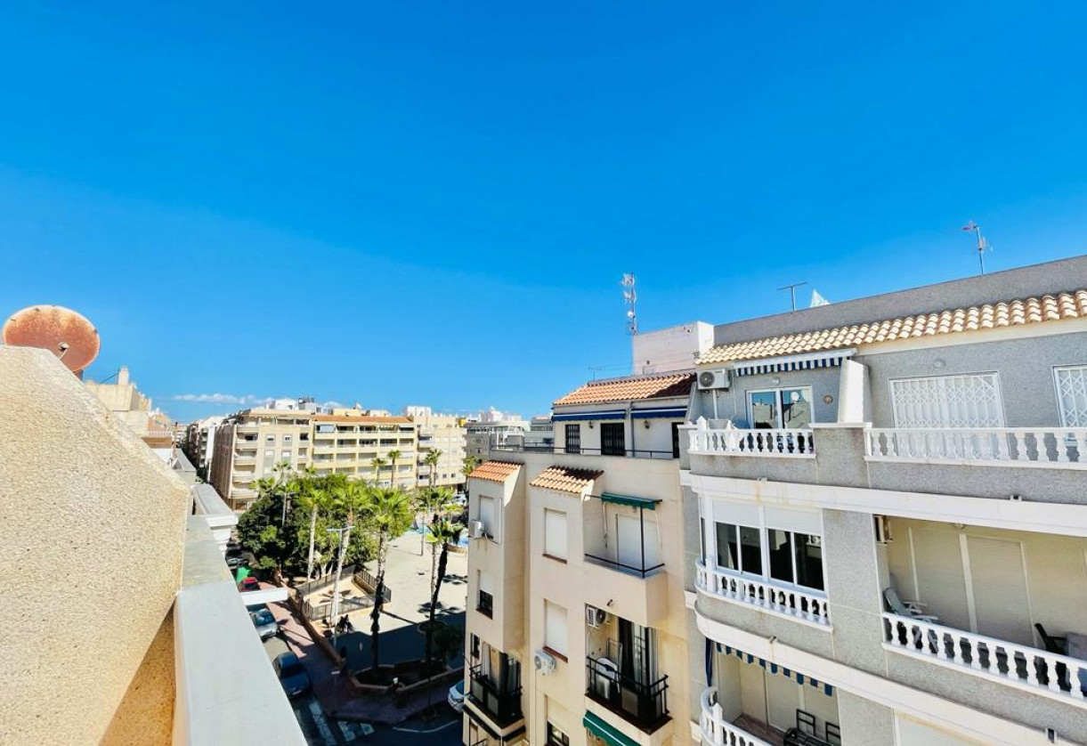 Rynek wtórny · APARTAMENTO · Torrevieja · Playa del Cura