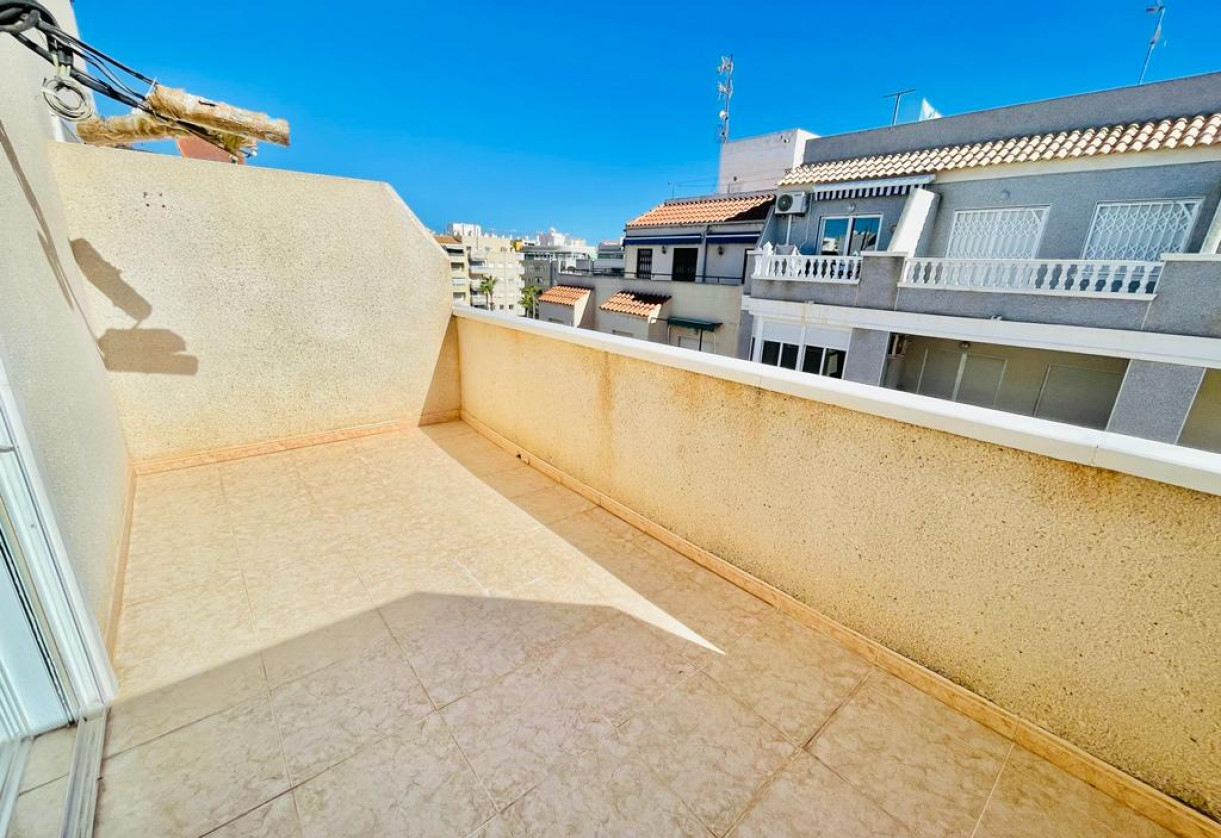 Rynek wtórny · APARTAMENTO · Torrevieja · Playa del Cura