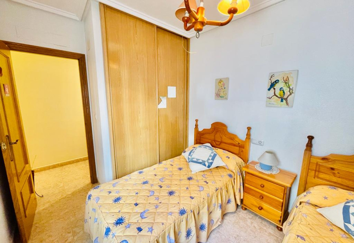 Rynek wtórny · APARTAMENTO · Torrevieja · Playa del Cura