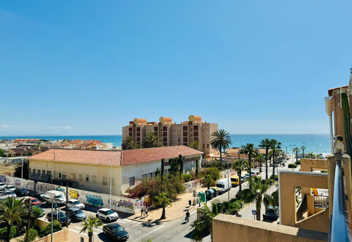 Reventa · APARTAMENTO · Torrevieja · La mata