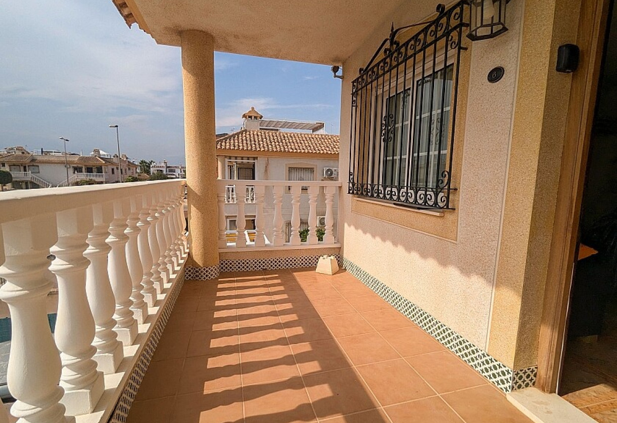 Reventa · Top floor apartment · Orihuela Costa · villamartin