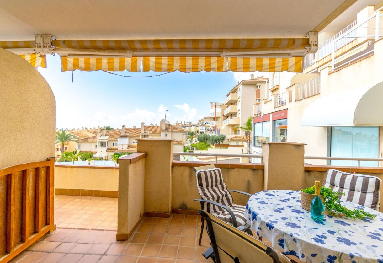 Reventa · Apartment · Orihuela Costa · Campoamor