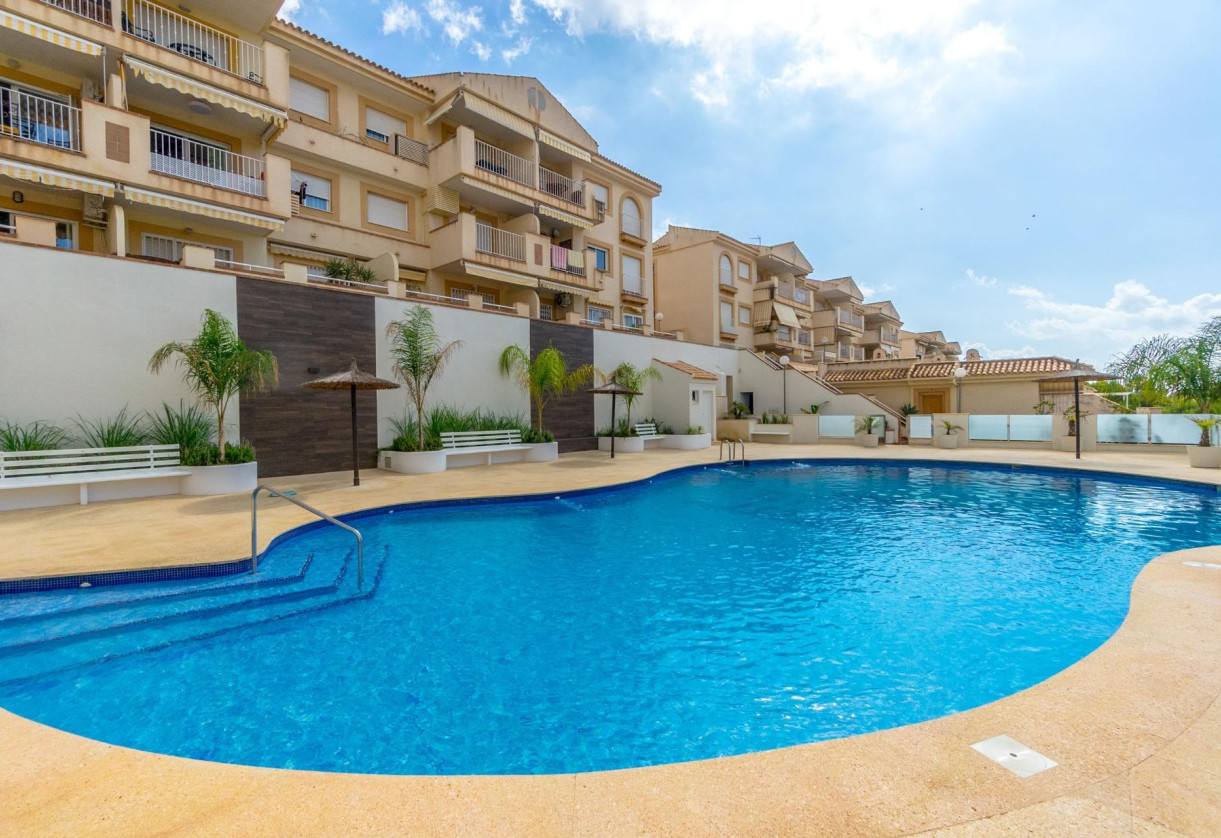 Resale · Apartment · Orihuela Costa · Campoamor