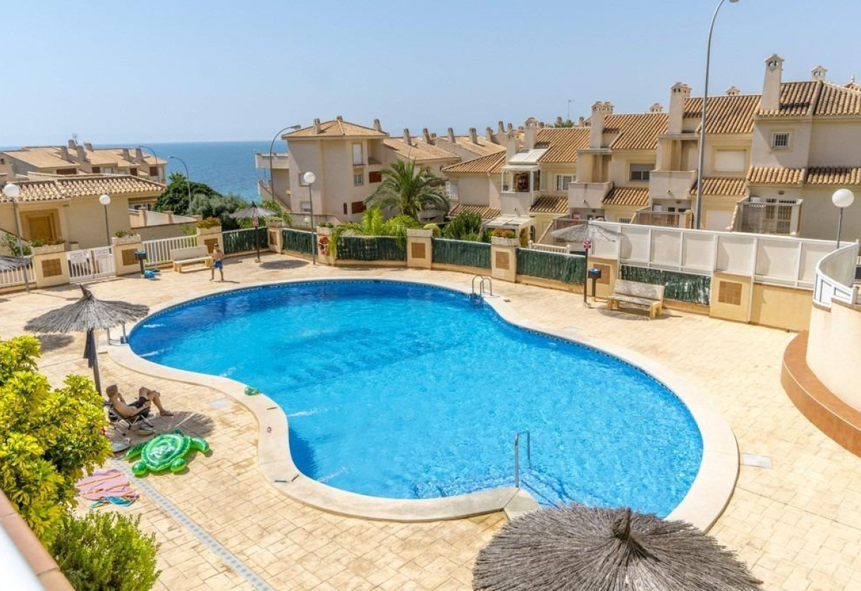 Reventa · Apartment · Orihuela Costa · Campoamor