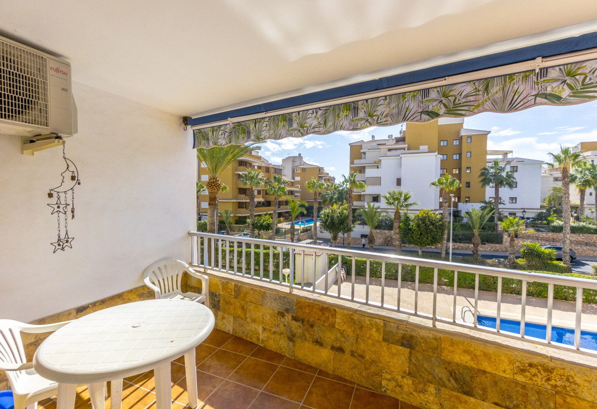 Resale · Apartment · Punta Prima · El Acequión