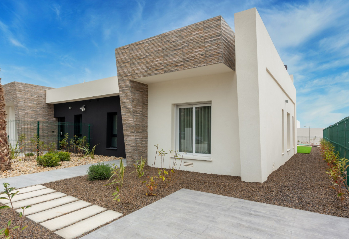 Nueva construcción  · Semi-detached house · Algorfa · la finca golf