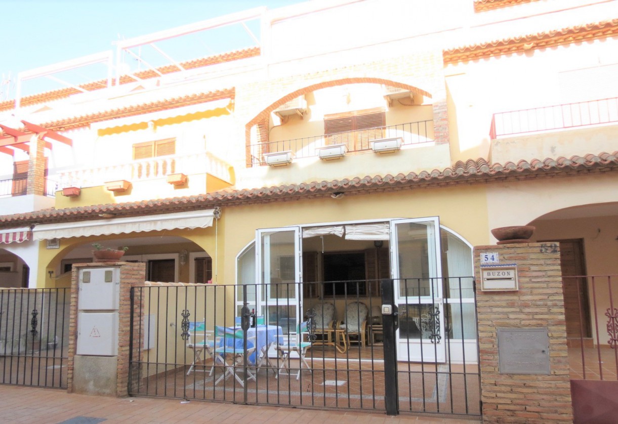 Resale · Townhouse · Los Alcazares