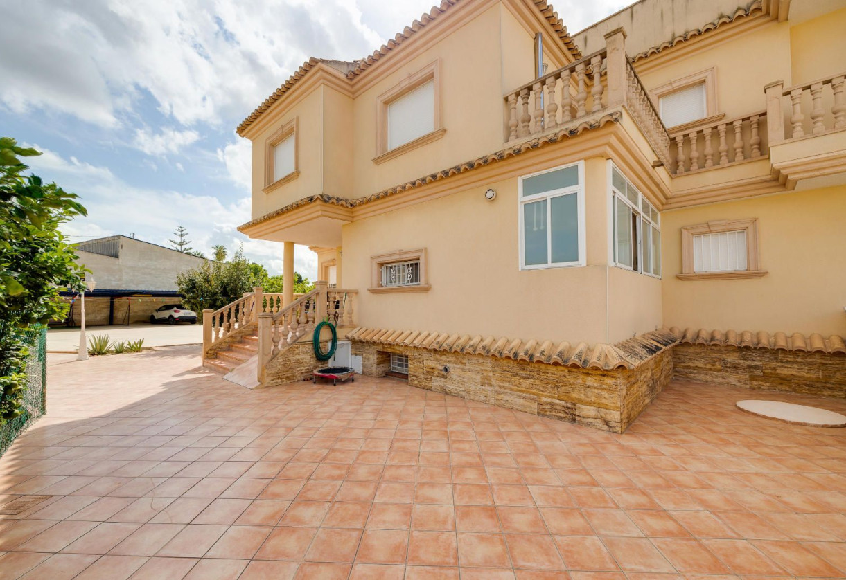 Resale · detached house · Orihuela · Hurchillo