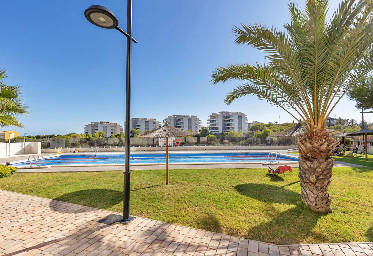 Resale · Apartment · Orihuela Costa · Villamartín-Las Filipinas