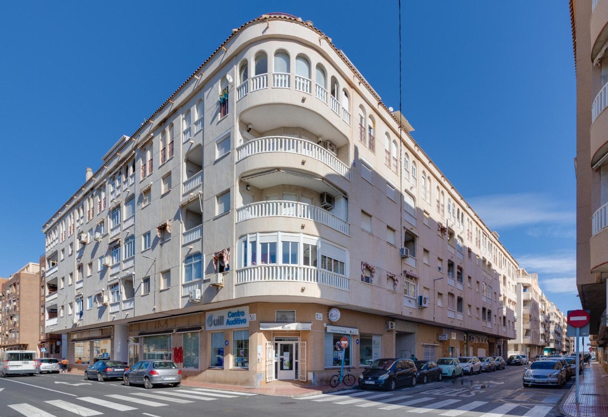 Rynek wtórny · APARTAMENTO · Torrevieja · playa de los naufragos