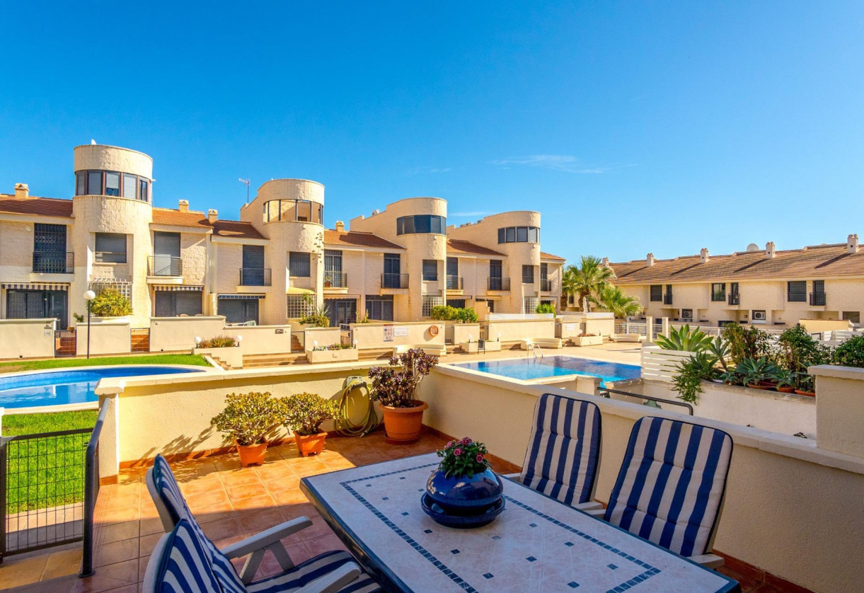 Resale · terraced house · Orihuela Costa · Cabo Roig