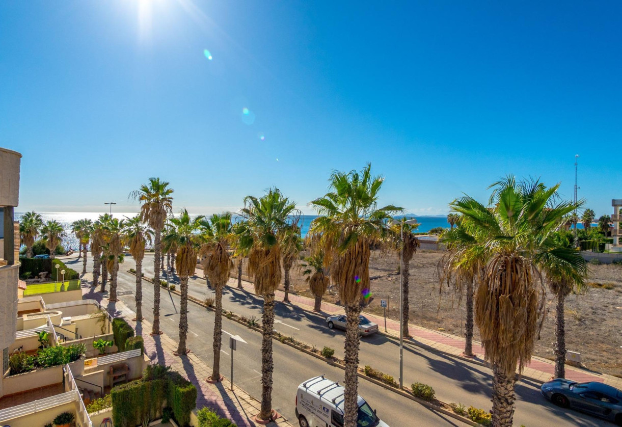 Resale · terraced house · Orihuela Costa · Cabo Roig