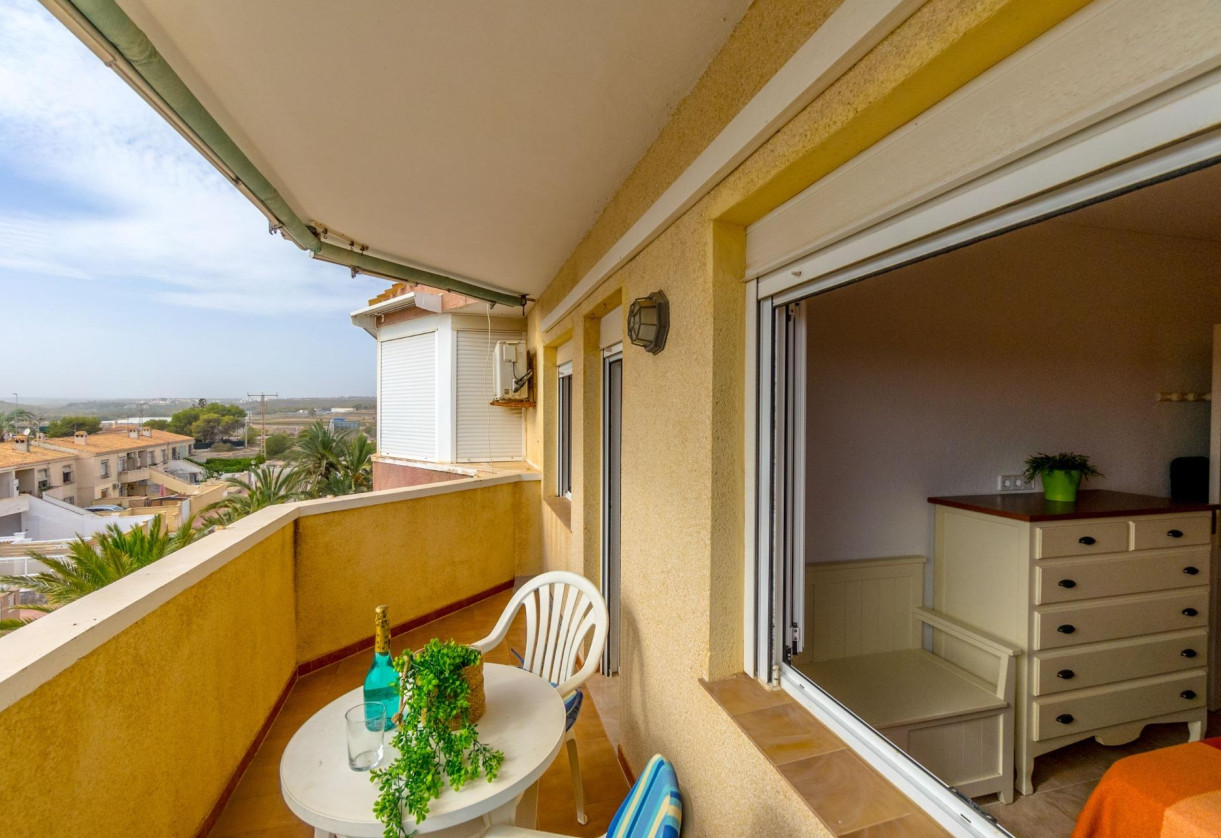 Resale · Apartment · Orihuela Costa · Campoamor