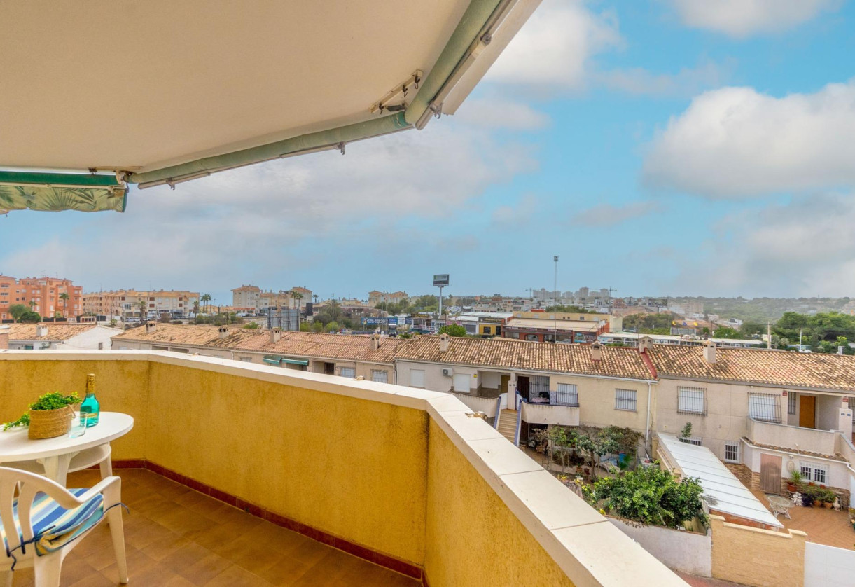 Resale · Apartment · Orihuela Costa · Campoamor