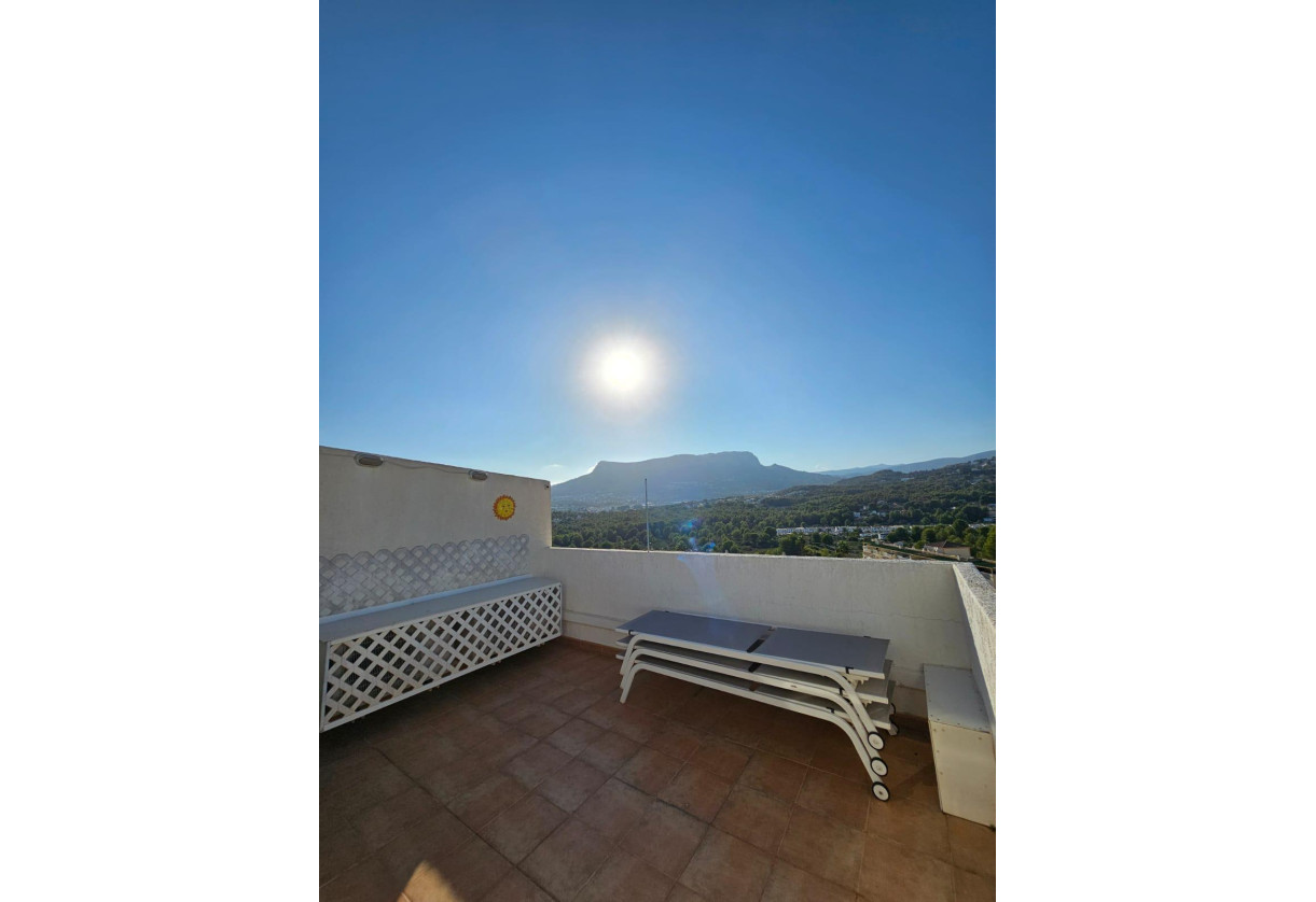 Resale · Apartment · Calpe