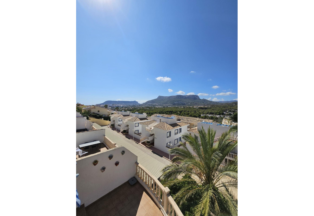 Resale · Apartment · Calpe