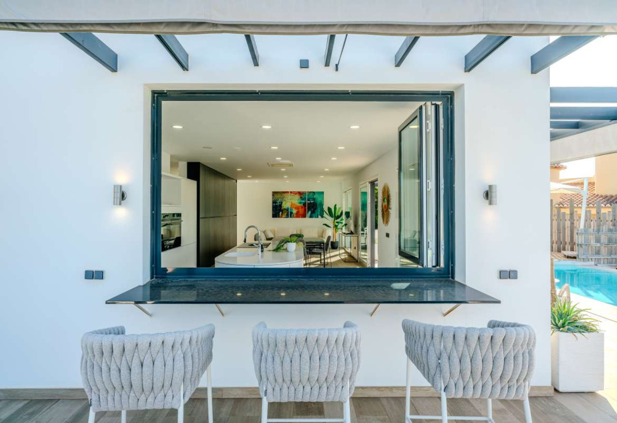 Sale · detached house · Calpe