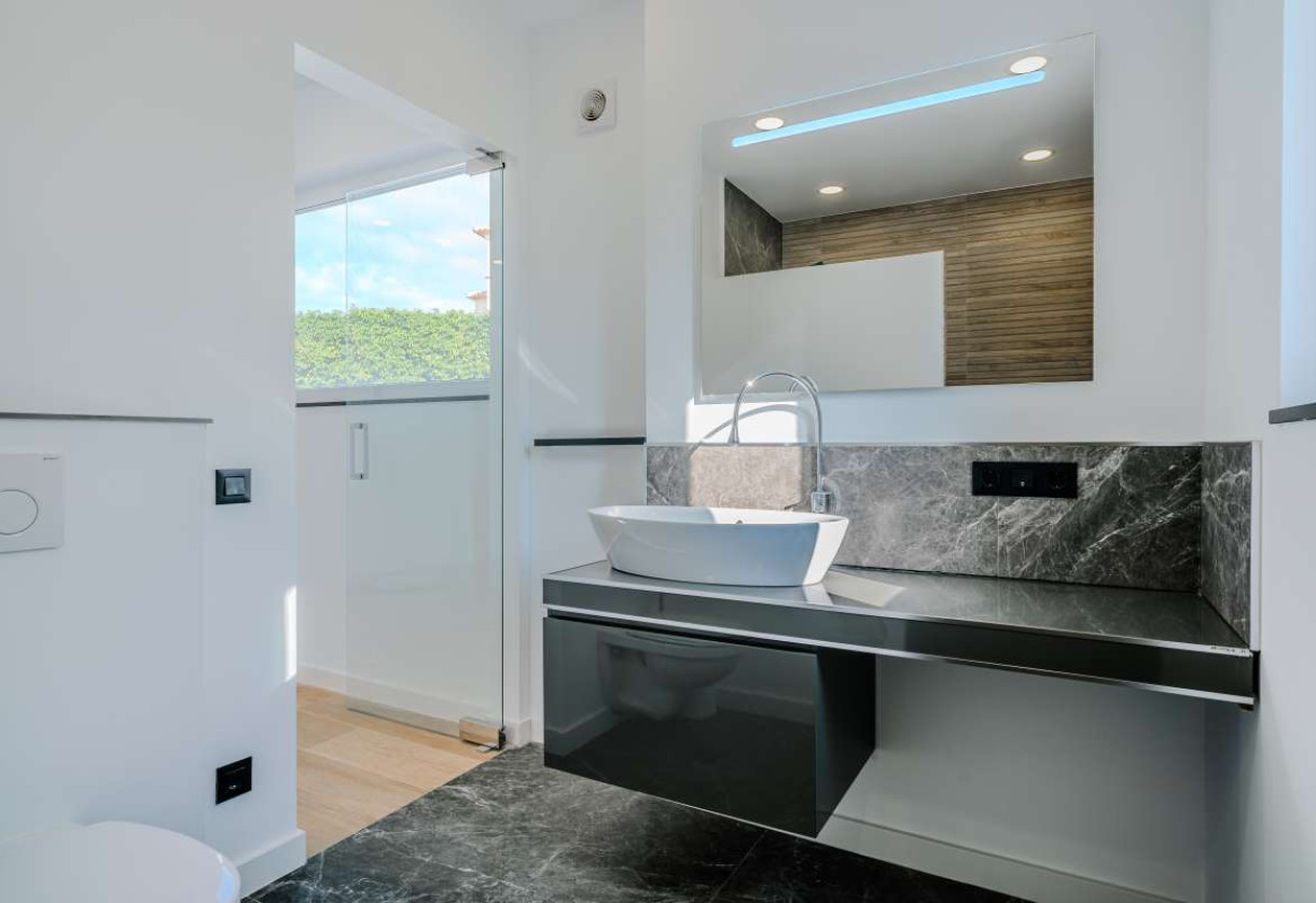 Sale · detached house · Calpe