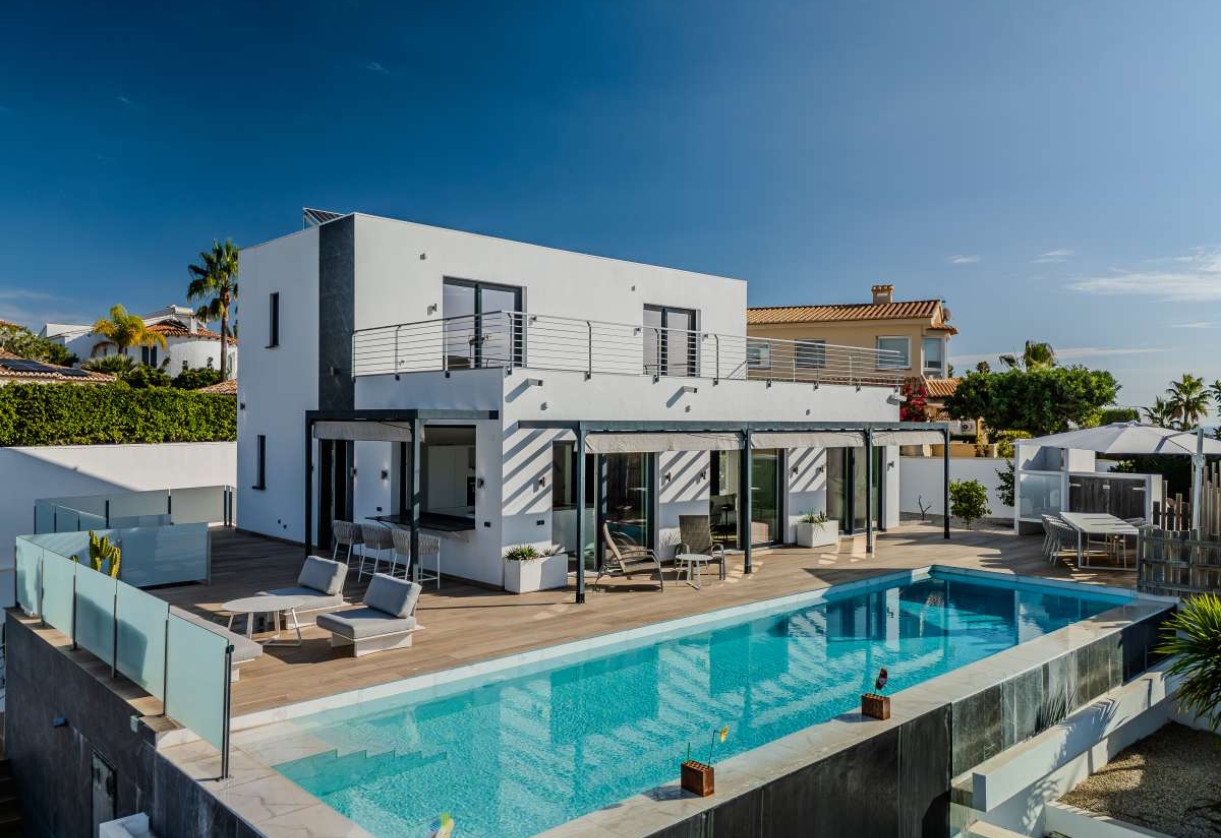 Sale · detached house · Calpe