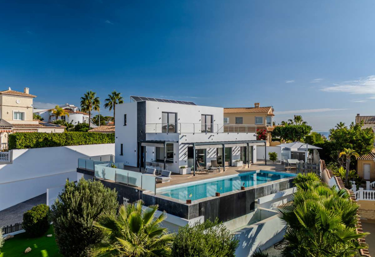 Sale · detached house · Calpe