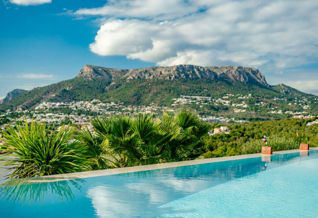 Sale · detached house · Calpe