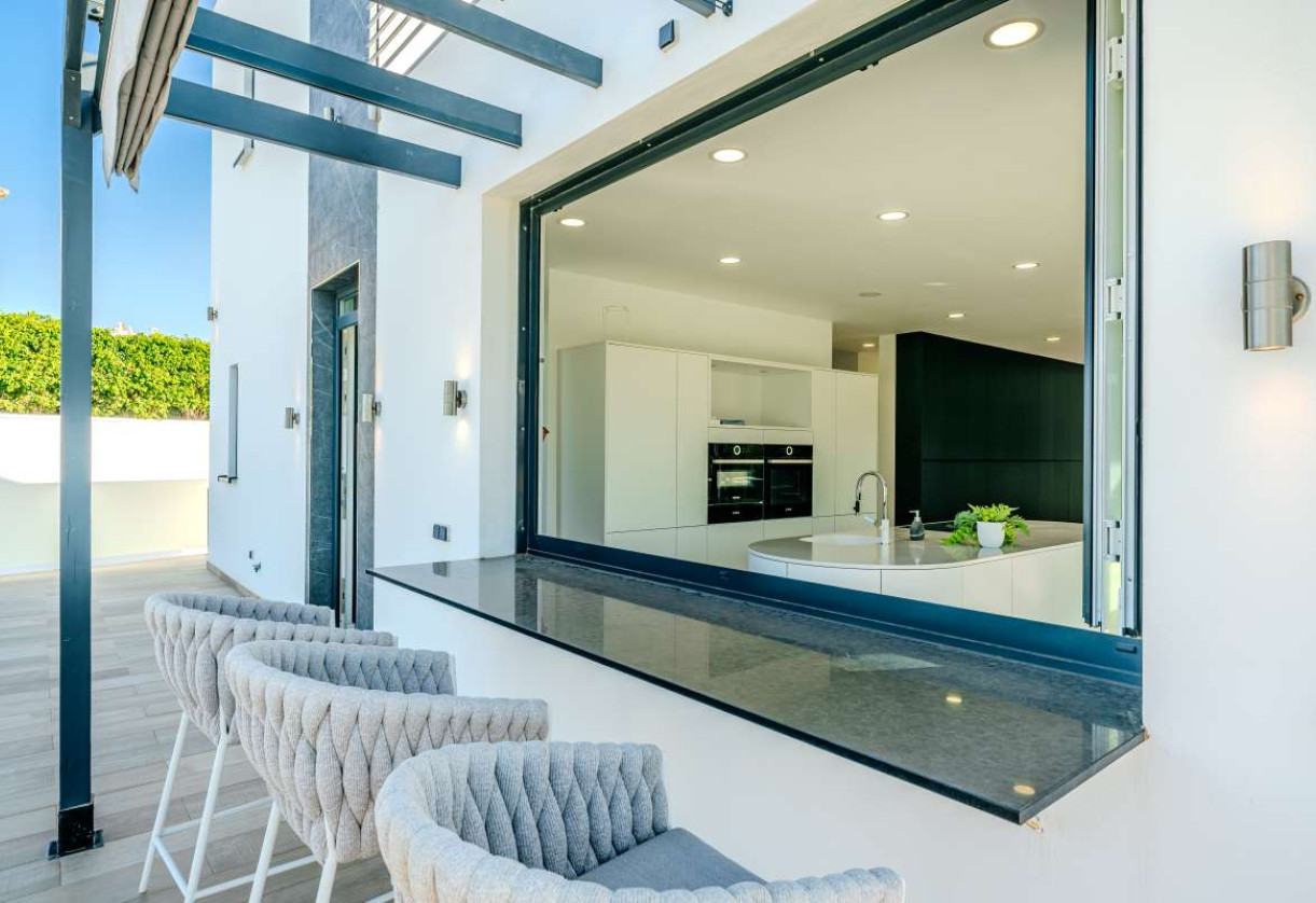 Sale · detached house · Calpe