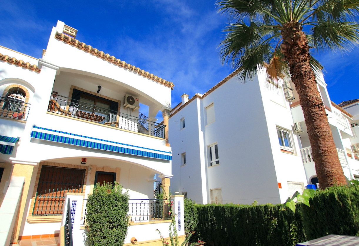 Reventa · Apartment · Villamartin