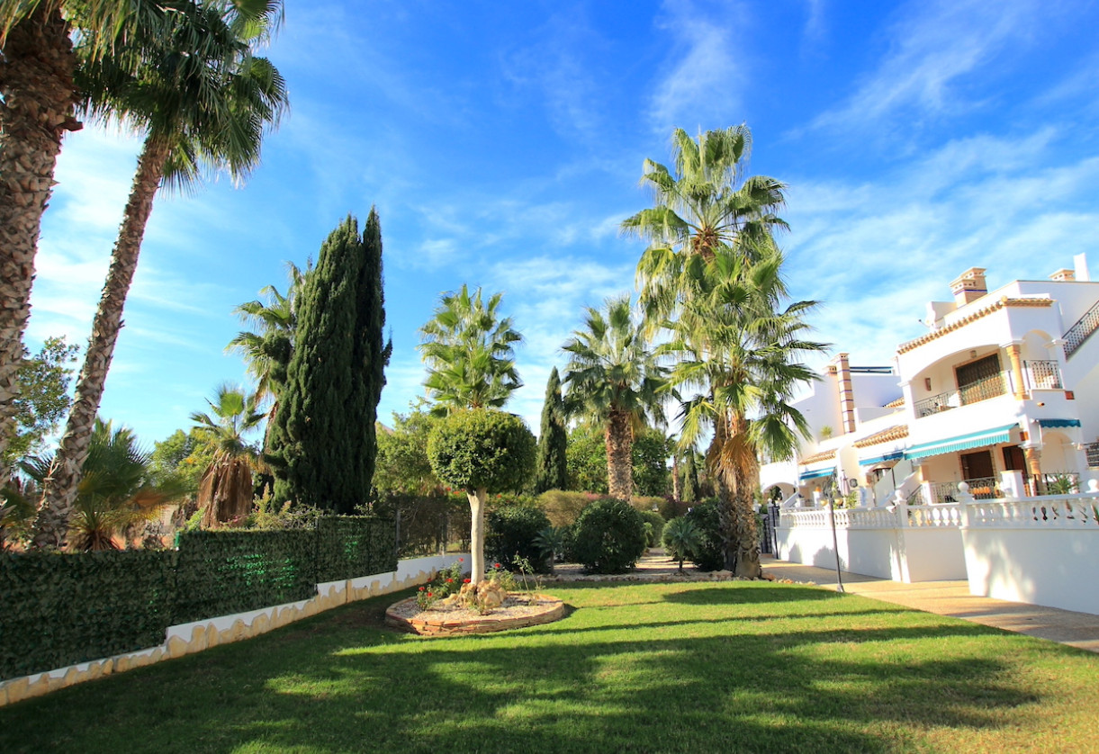 Reventa · Apartment · Villamartin