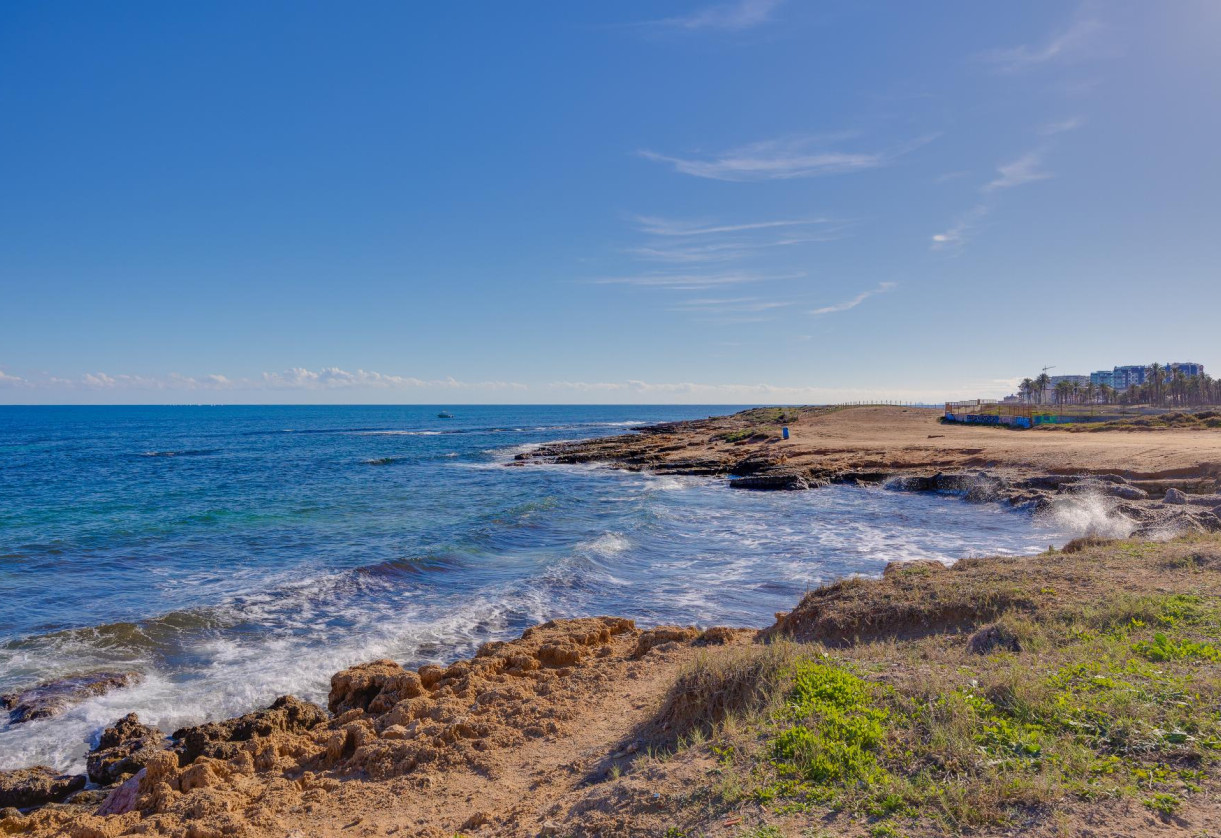 Sale · APARTAMENTO · Torrevieja · La Veleta