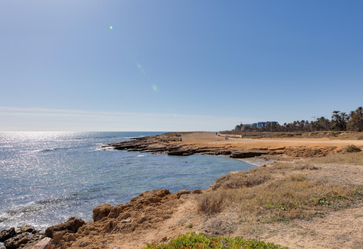 Sale · APARTAMENTO · Torrevieja · La Veleta