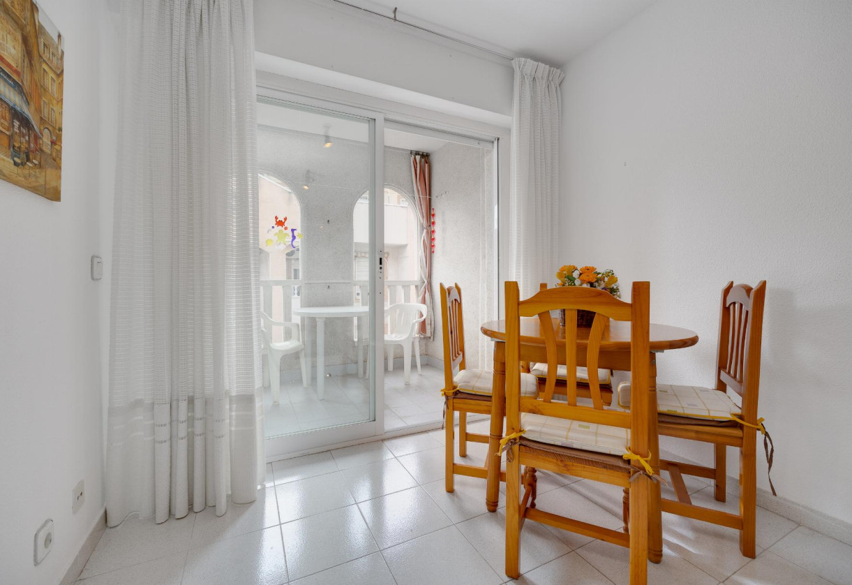 Rynek wtórny · APARTAMENTO · Torrevieja · playa de los naufragos