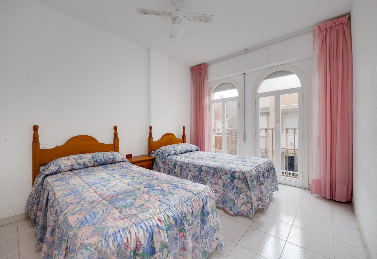 Rynek wtórny · APARTAMENTO · Torrevieja · playa de los naufragos