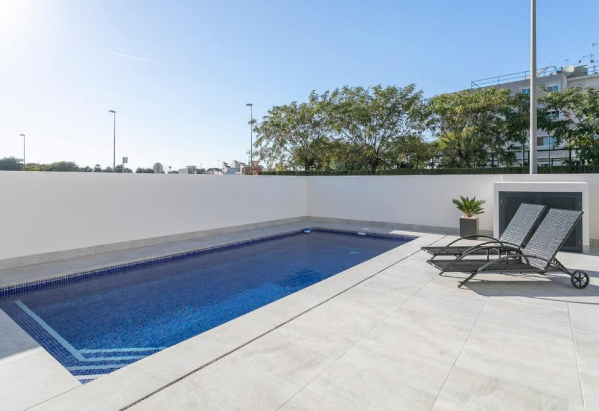 Rynek pierwotny · Villas · Daya Nueva