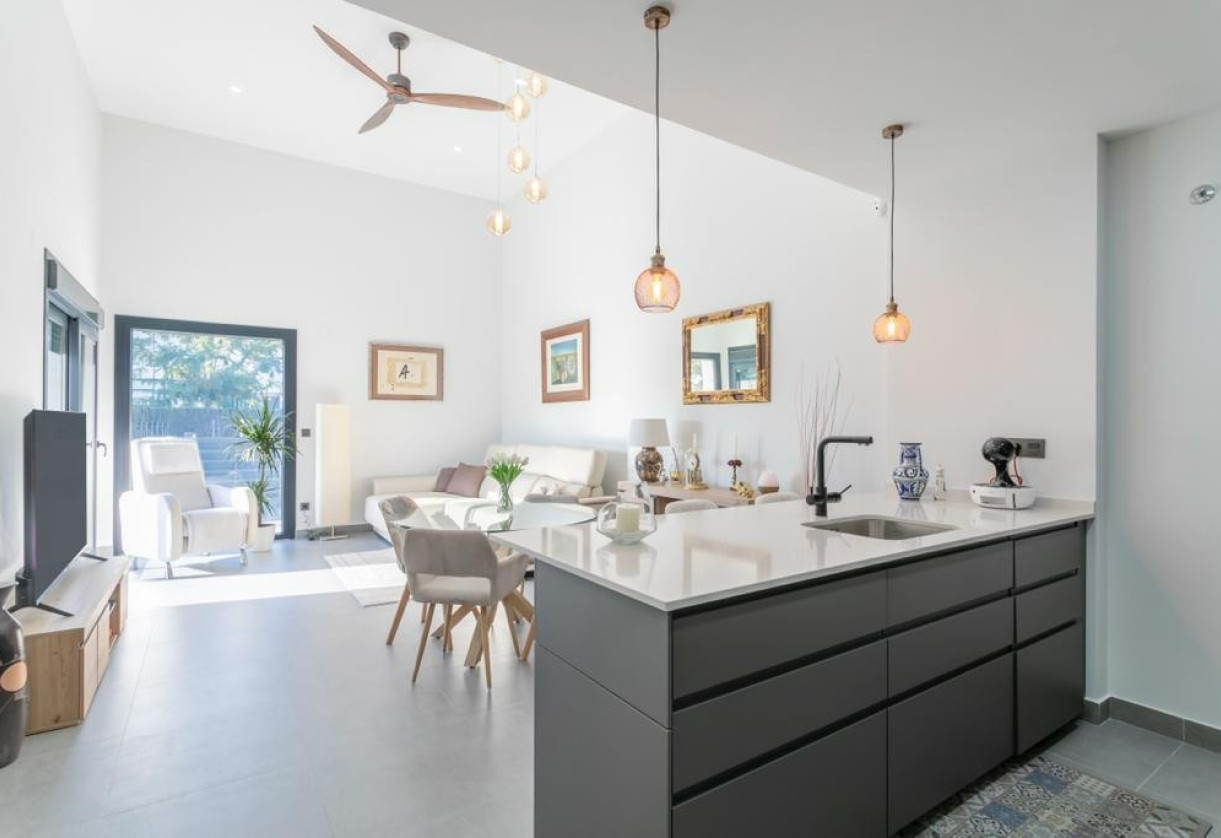 Rynek pierwotny · Villas · Daya Nueva