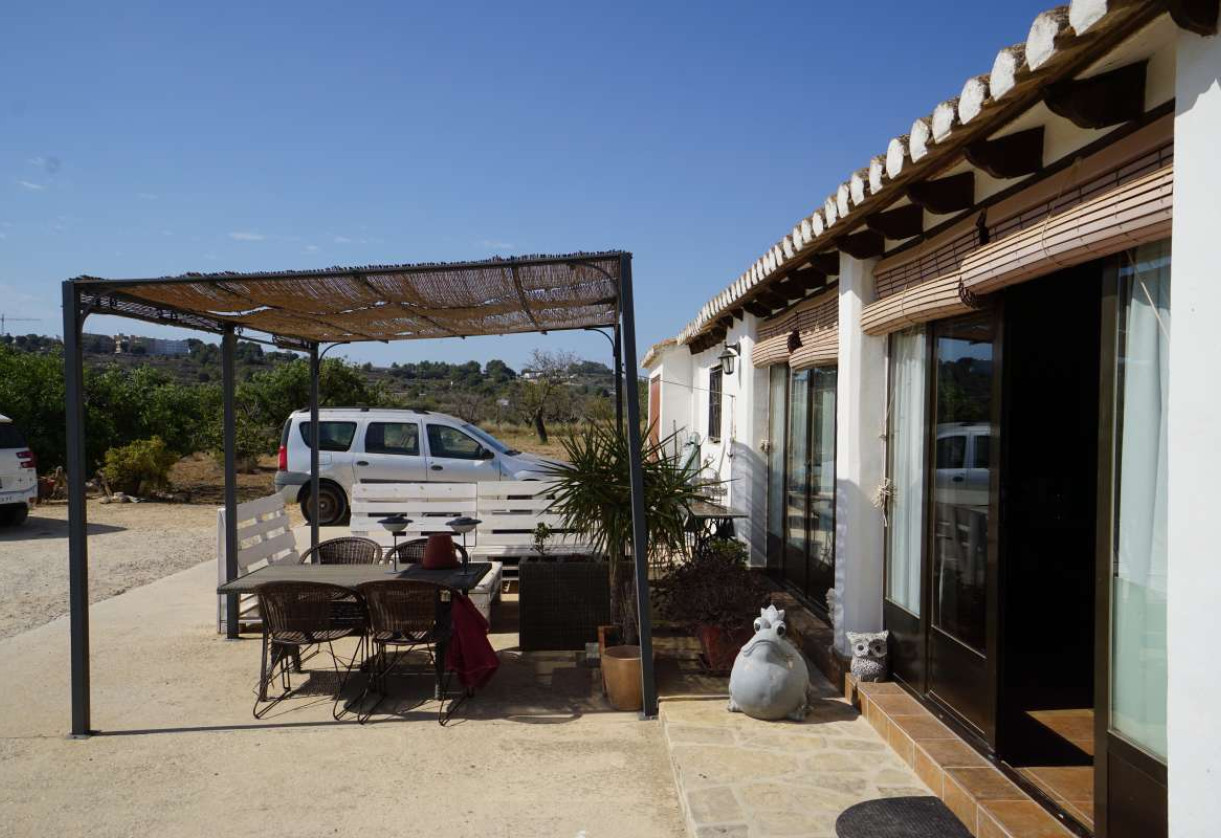 Sale · Country house · Benissa