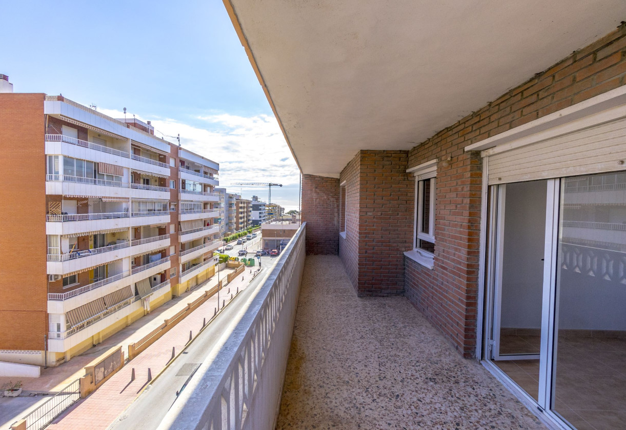 Sale · Apartment · Punta Prima