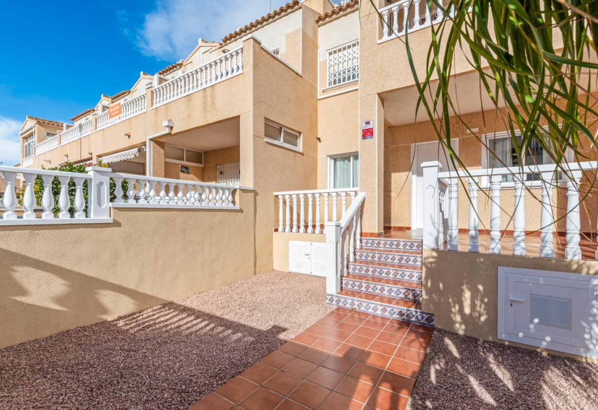 Sale · Apartment · Orihuela · Los Balcones Y los Altos