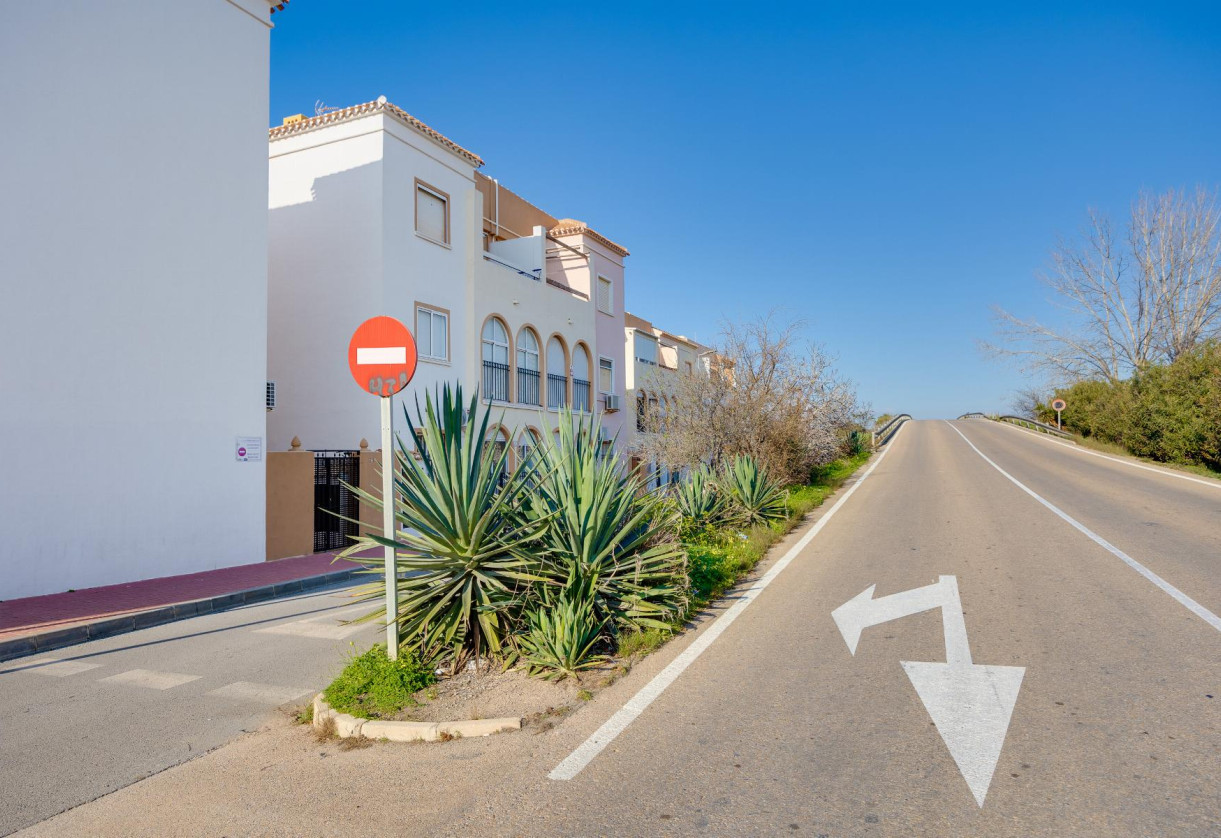 Sale · Bungalow · Torrevieja · playa de los naufragos