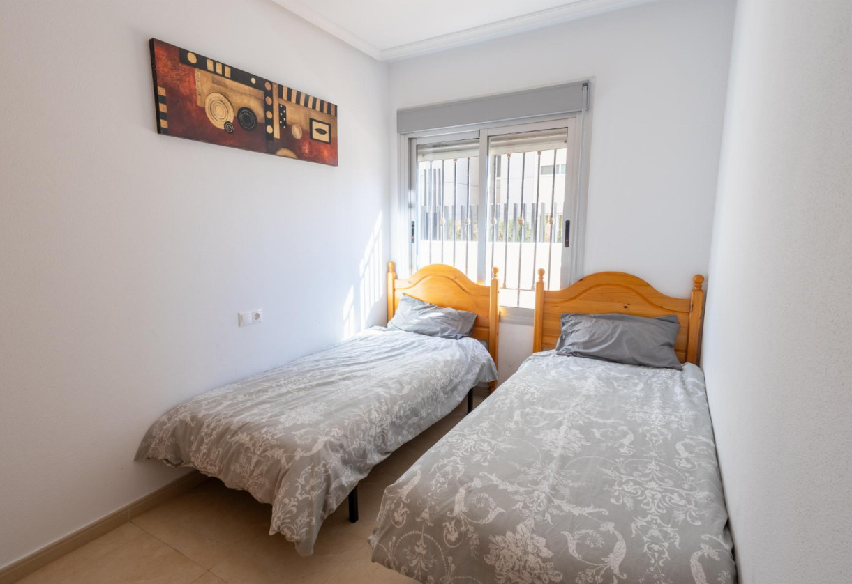 Sale · APARTAMENTO · Torrevieja · Punta Prima