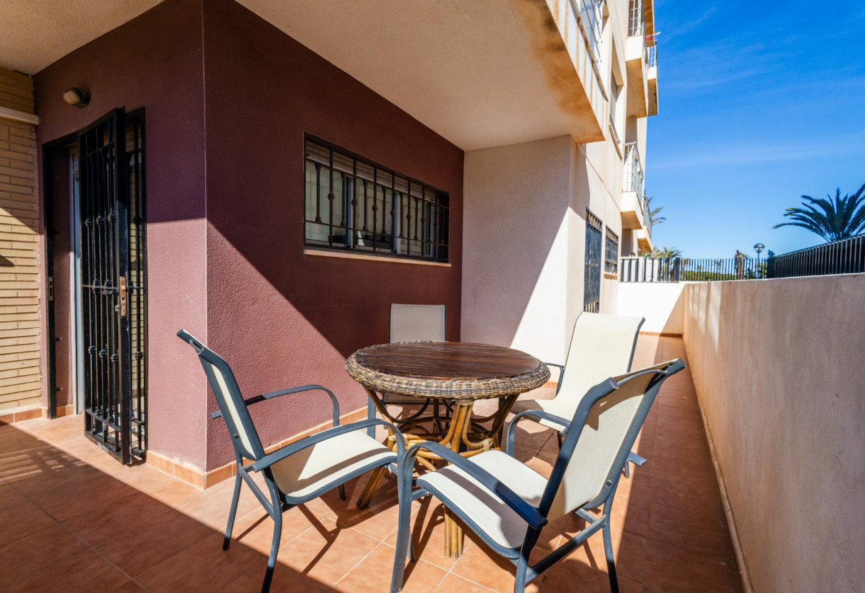 Sale · APARTAMENTO · Torrevieja · Punta Prima