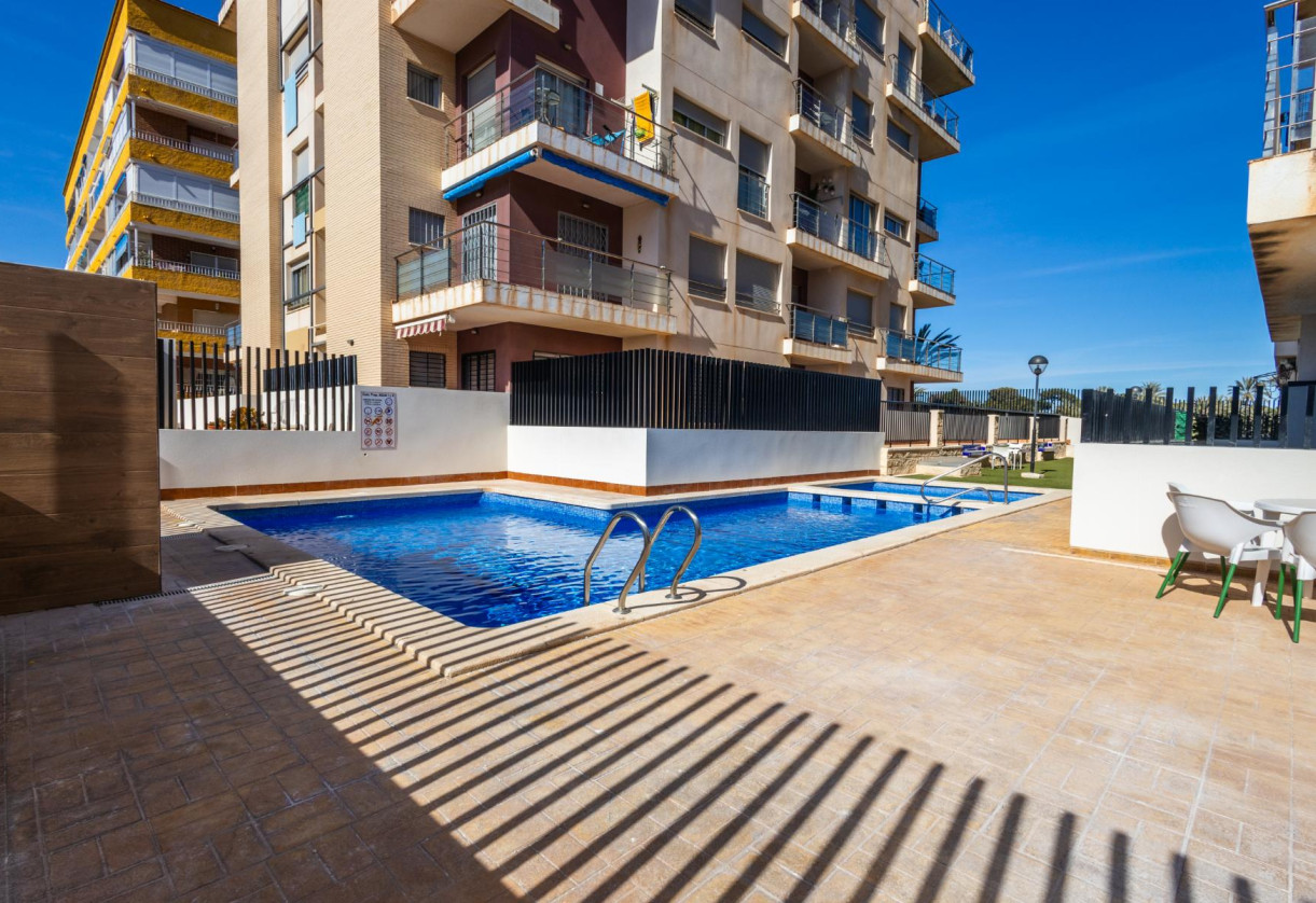 Sale · APARTAMENTO · Torrevieja · Punta Prima