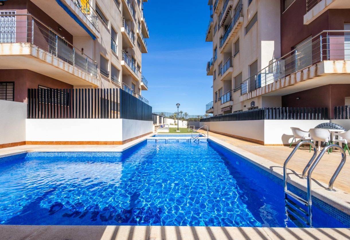 Sale · APARTAMENTO · Torrevieja · Punta Prima