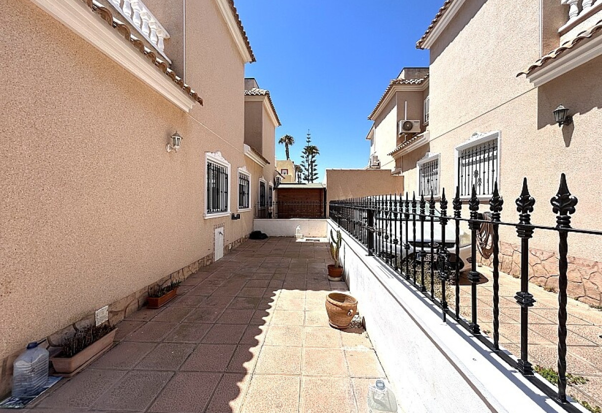 Sale · Semidetached villa · Orihuela Costa · Cabo Roig