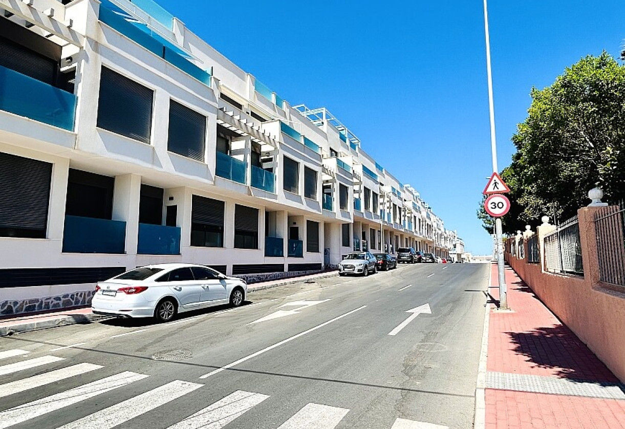 Sale · Apartment · Torrevieja · Zona Centro